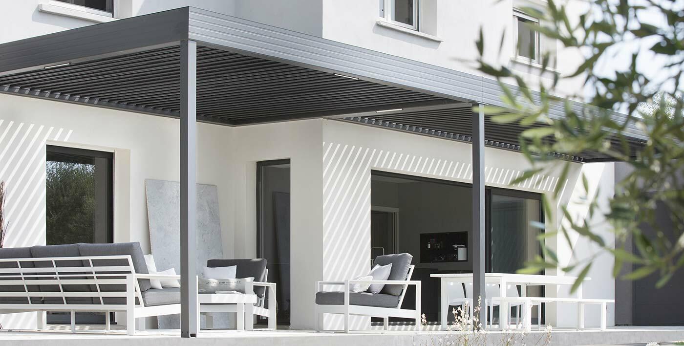 Pergolas aluminium Wallis&Outdoor accolées offrant de nouveaux espaces de vie