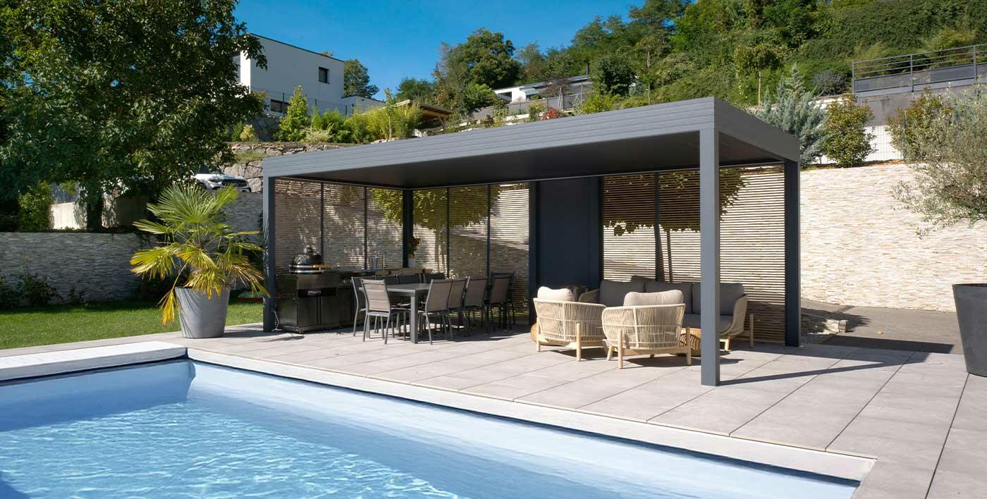 Gazebo aluminium Wallis&Garden en bord de piscine