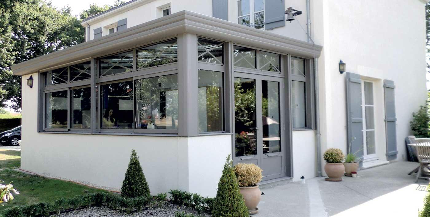 Véranda aluminium Wallis au design "vintage"